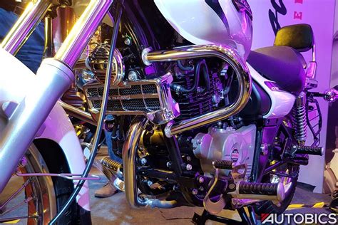 2018 Bajaj Avenger 220 Cruise Chrome parts - AUTOBICS