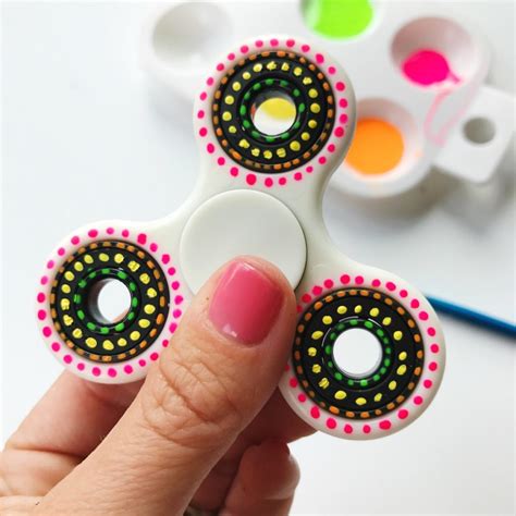 DIY Fidget Spinner Colorful Designs • Color Made Happy