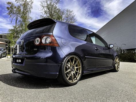 Volkswagen Golf GTI Mk5 Edition 30 Blue Motec Ultralight Wheel | Wheel ...