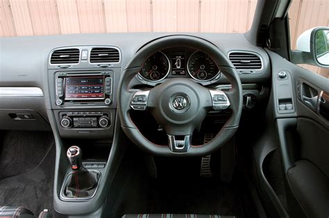 Volkswagen Golf GTI 2009-2012 interior | Autocar