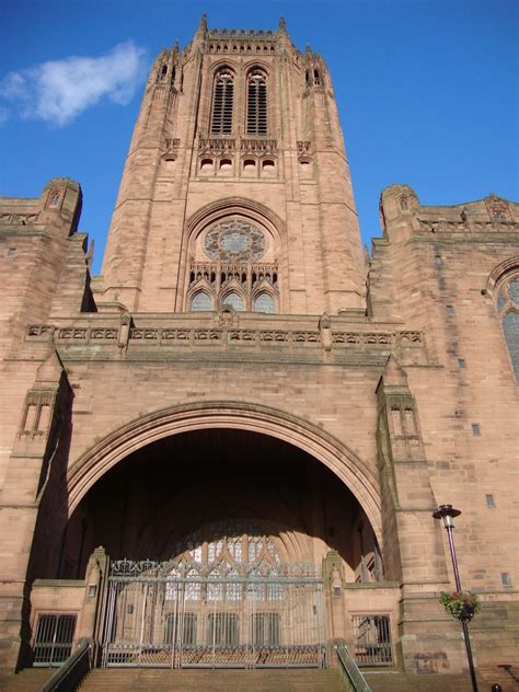 Climber & Explorer: The Liverpool Cathedral