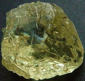 Orthoclase crystal 33.35 cts