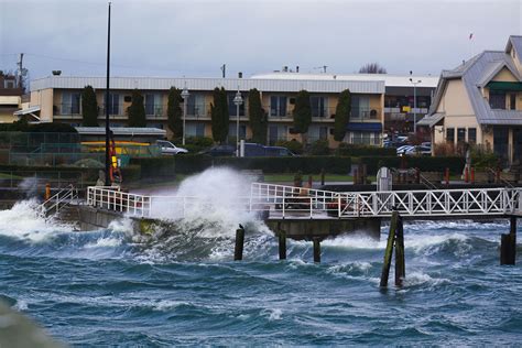 Ocean View Photos | Sidney Waterfront Inn – Sidney – Canada