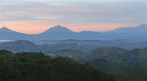 The Virunga Mountains - Rwanda safaris, rwanda tours