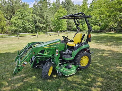 Best Tractor Canopy for John Deere 1025R and 2025R - Rhinohide Canopies