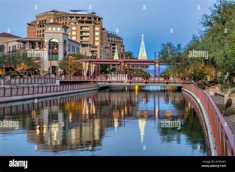 View of Scottsdale, Arizona's waterfront in downtown Scottsdale Stock Photo - Alamy