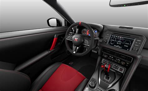 Nissan GT-R Interiors | 2020 Nissan GT-R Brochure