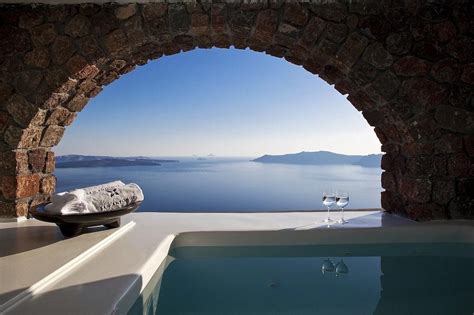 21 Best Hotels in Santorini for 2021! A complete guide! - SecretGreece