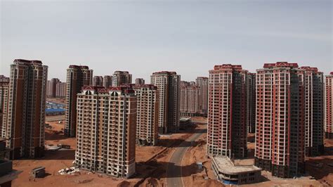 Abandoned City in Ordos, China. : r/AbandonedPorn