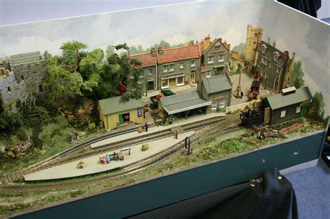 Castleby - 009 | Model train layouts, Model train scenery, Model railway track plans