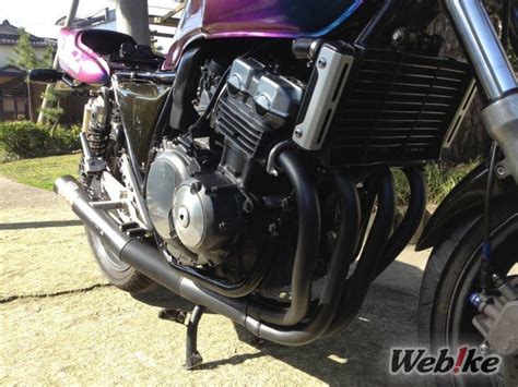 De NK4 à aujourd'hui : Honda CB400SF Custom - Webike Magazine