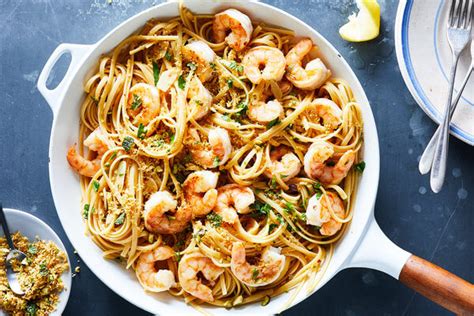 Authentic Jamie Oliver Seafood Linguine Recipe - TheFoodXP