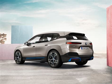 BMW iX Electric SUV Reimagined as an Electric Pickup Truck - autoevolution