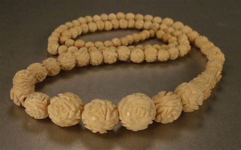 Antique IVORY Carved ROSES Beads graduated size by vintagevasso