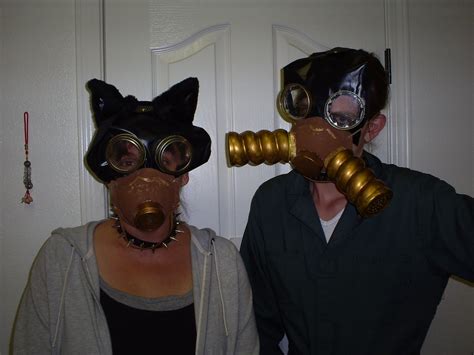 Utter Nomsense: How To Make a DIY Costume Gas Mask