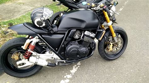 #2 CB 400 SF Cafe Racer exhaust sound (Part I) - YouTube