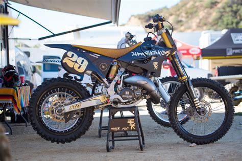 Custom YZ125 - wacker's Bike Check - Vital MX