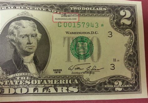 Vintage Rare Crisp $2 Two Dollar Bill 1976 Low Number Star Note Frn Us