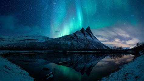 2560x1440 Resolution Aurora Borealis Mountain Reflection 1440P Resolution Wallpaper - Wallpapers Den