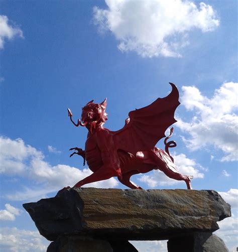 Welsh Dragon sculpture by Lee Odishow, which commemorates the Welsh soldiers who fought in WW1 ...