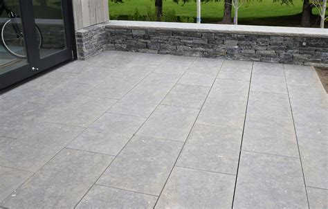 Tuxedo Gray Pavers | Select Stone