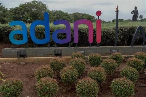 Mumbai: Adani group removes 'airport' signboard from 'Adani Airport' - www.lokmattimes.com