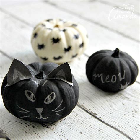 Black Cat Pumpkins | Fun Family Crafts