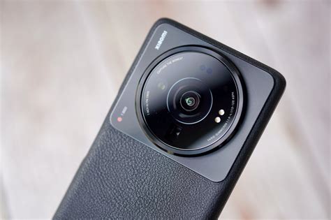 Xiaomi 12S Ultra received improvements for the camera and wireless ...