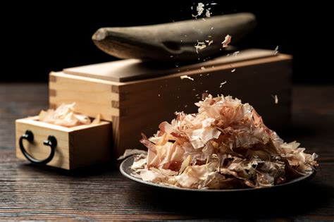 Bonito Flakes (Katsuobushi): What Is It and How to Use It - Recipes.net