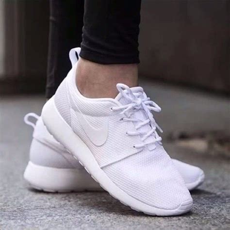 Pin by Hailey Burrows on Nike running shoes women | White nike shoes, White nikes, White nike roshe