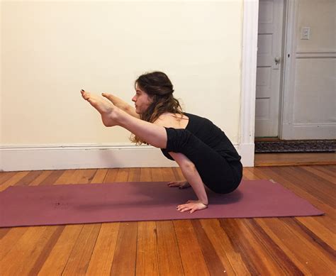 These 4 Yoga Poses Will Challenge and Sculpt Your Entire Body