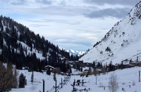 Alta Ski Resort States Snowboarders' Lawsuit "Demeans the Constitution" | ActionHub