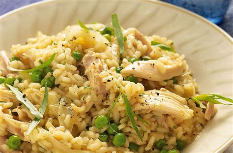 Lemon chicken and pea risotto | Italian Recipes | GoodtoKnow