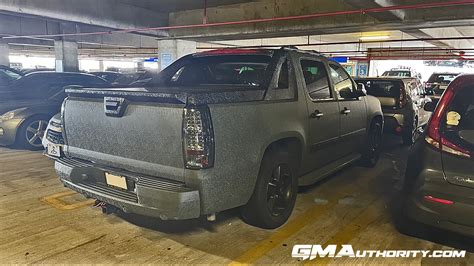 Chevy Avalanche Looks Good In Custom Camo Wrap