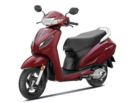 2024 Honda Activa Colors: Blue, Red, White, Grey - GaadiKey