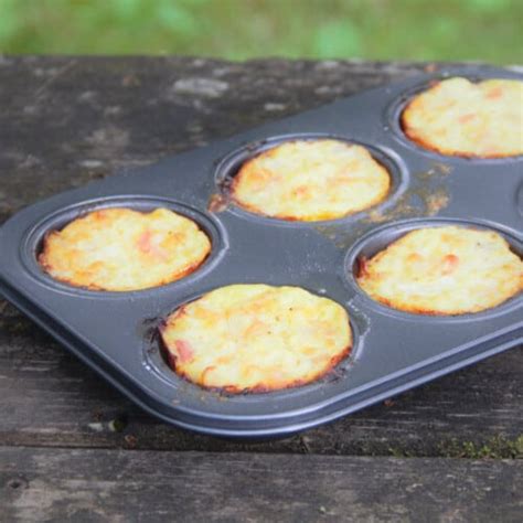 Mini Bacon and Egg Pies | Bush Cooking