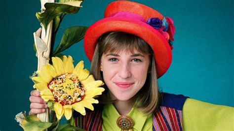 Mayim Bialik Reflects On 'Blossom' 25 Years Later - ABC News