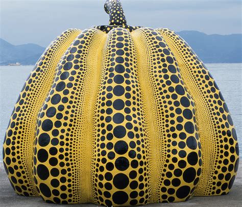 Pumpkin Spiced Yayoi Kusama | DailyArt Magazine