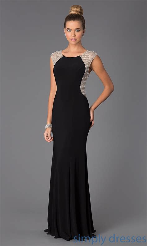 Black Dresses Ideas For Women’s | Just for Fun