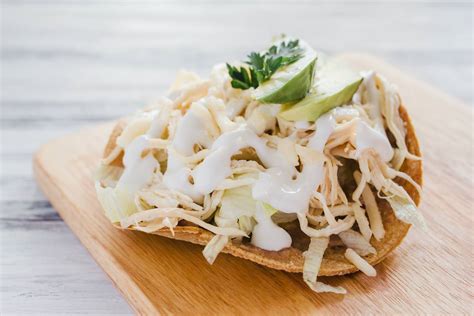 Tostadas de pollo | Recepedia