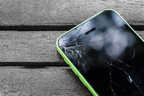 Cracked Your Phone Screen? Here Is What You Can Do (2024) - Turkish Weekly