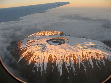 When is there snow on the summit of Kilimanjaro?