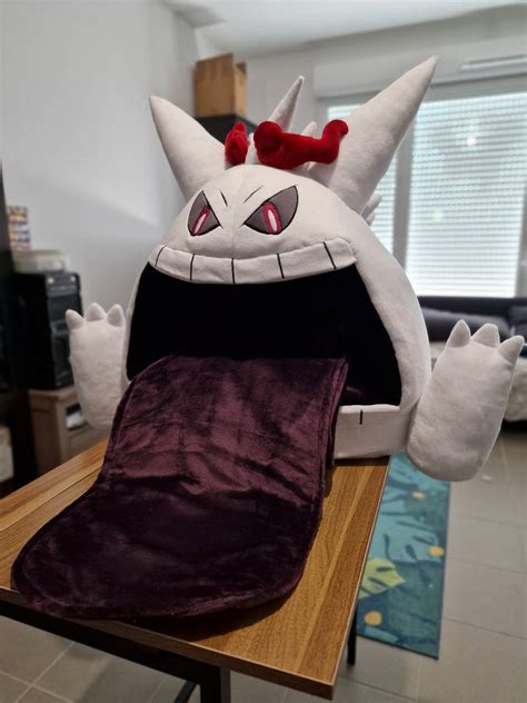 Shiny Gigantamax Gengar Plush by Kaerura7 on DeviantArt