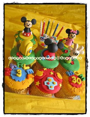 Olanos: Mickey Mouse Clubhouse Cupcake Set