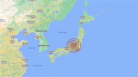 Massive earthquake jolts Japan, residents rush to evacuate coast