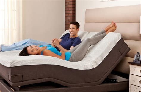 Best Mattresses for Adjustable Beds - Reviews & Guide