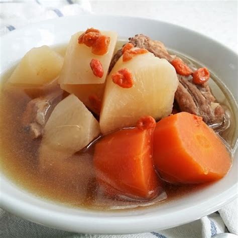 10 Best Daikon Radish Soup Recipes | Yummly