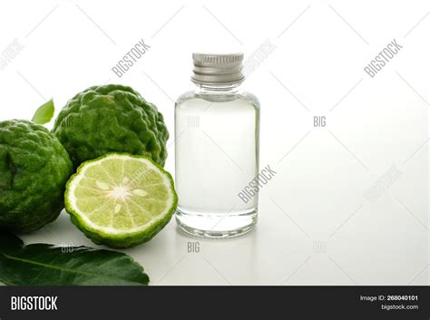 Bergamot Oil Fresh Image & Photo (Free Trial) | Bigstock