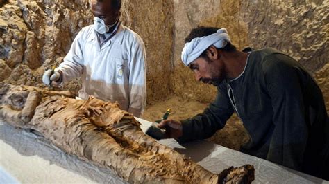 Kids News: Eight mummies discovered in ancient sarcophagi in king’s pyramid in Egypt | KidsNews