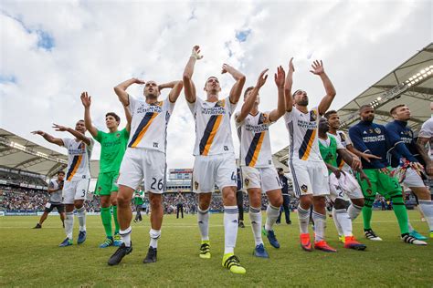 They're back! Nominate your favorite LA Galaxy players for the 2016 #MLSSoshies | LA Galaxy